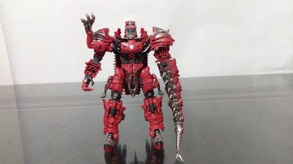 Transformers The Last Knight   In Hand Images Of Voyager Class Scorn  (3 of 13)